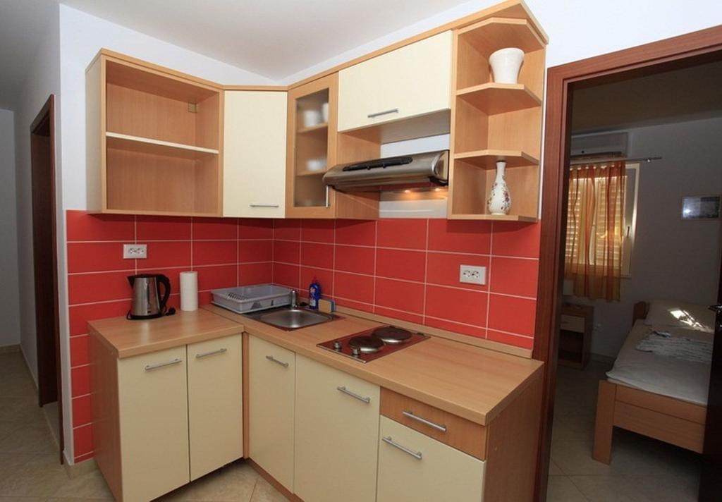 Apartments Villa La Riva - Seafront Accommodation Sutivan Cameră foto
